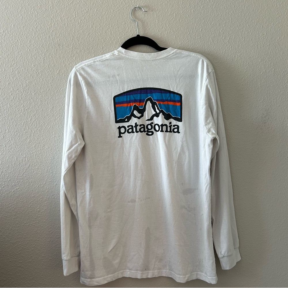 Medium Patagonia Long Sleeve T Shirt